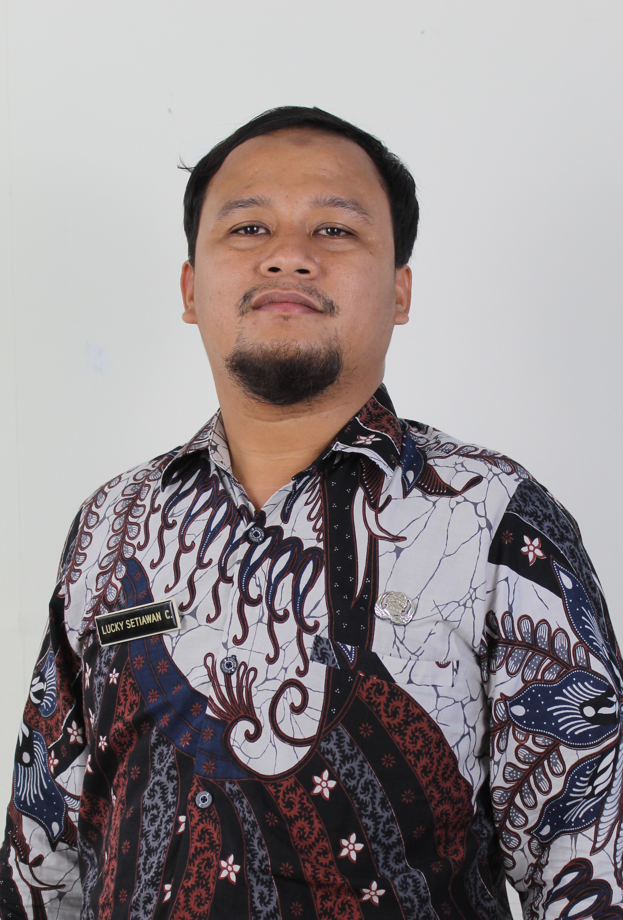 LUCKI SETYAWAN CANDELA