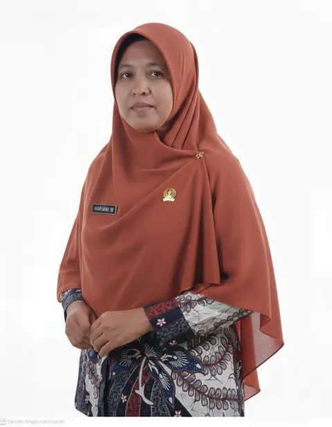 Foto HARIANI WAHYUNINGSIH